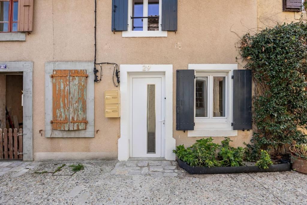 Maison Atypique Dans Circulade Bram エクステリア 写真